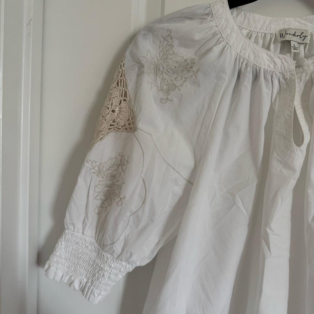 Wonderly Ivory Blouse with Floral Embroidery, S - Picture 4 of 15